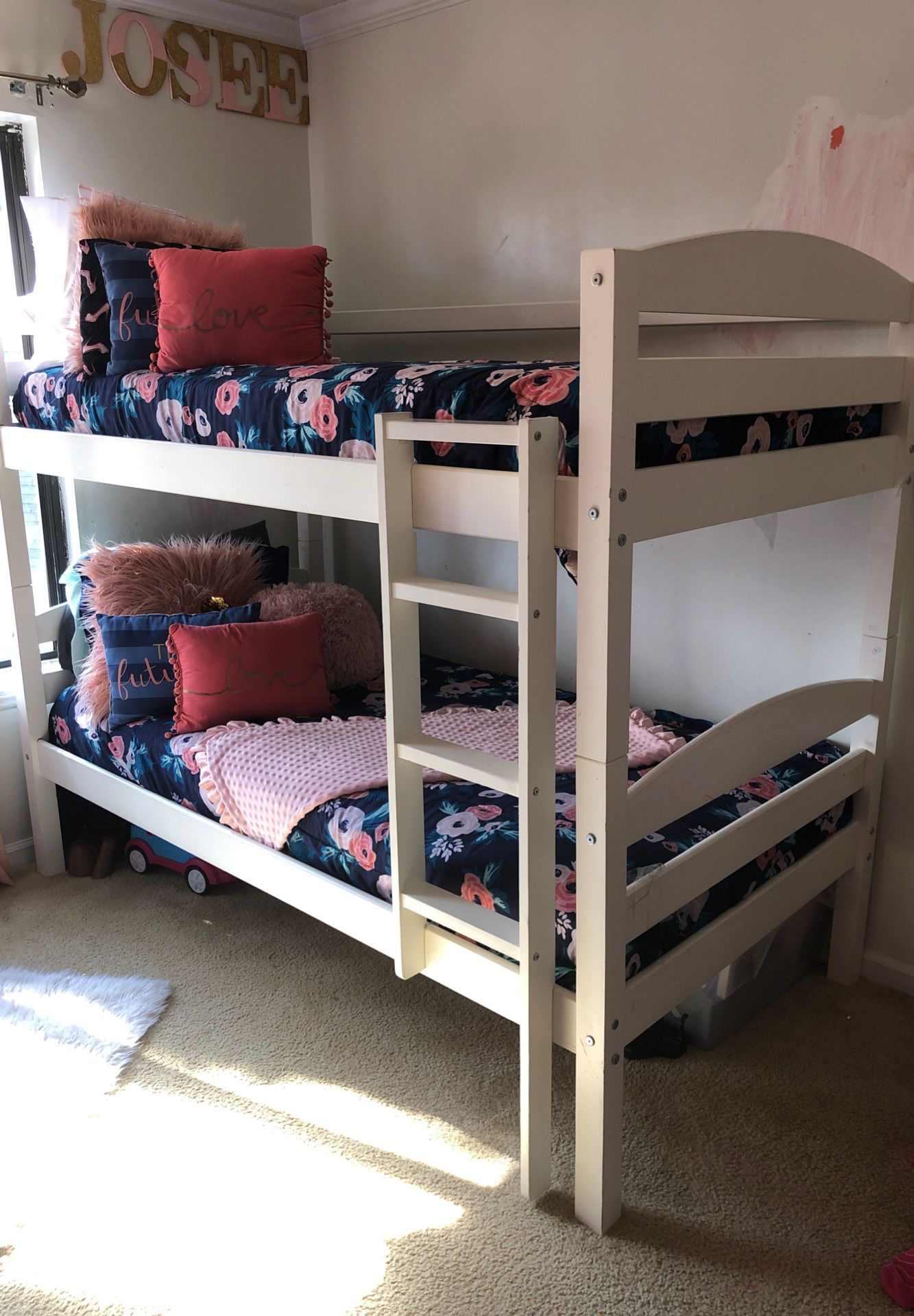 Twin Over Twin Bunk Bed w/ Mattresses