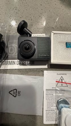 Dash Cam -GARMIN DASH CAMERA 67W + 512 GB SD CARD + EXTRA LONG CABLE FOR REAR WINDOWS INSTALLATION