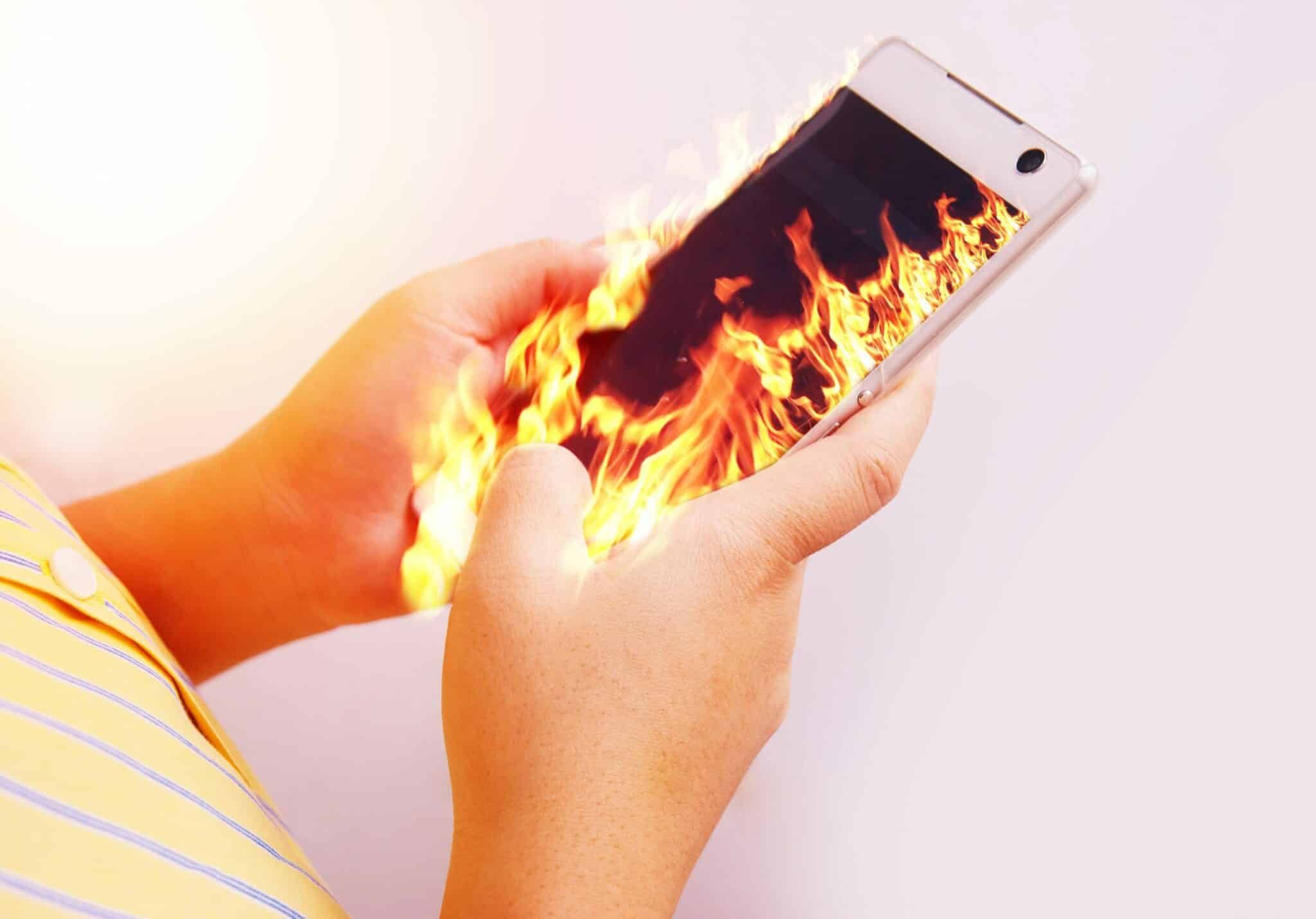 “Houston iPhone Overheating Repair – Stop Your Device from Getting Hot Fast!”
