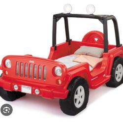 Little Tikes- Jeep Wrangler 53" Toddler/ Twin Bed