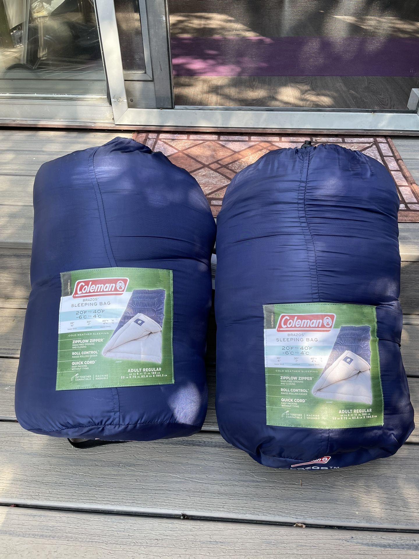 2 x Coleman Brazos Cold-Weather Sleeping Bag, 20°F/30°F Lightweight Camping Sleeping Bag for Adults, No-Snag Zipper with Stuff Sack Included, Machine