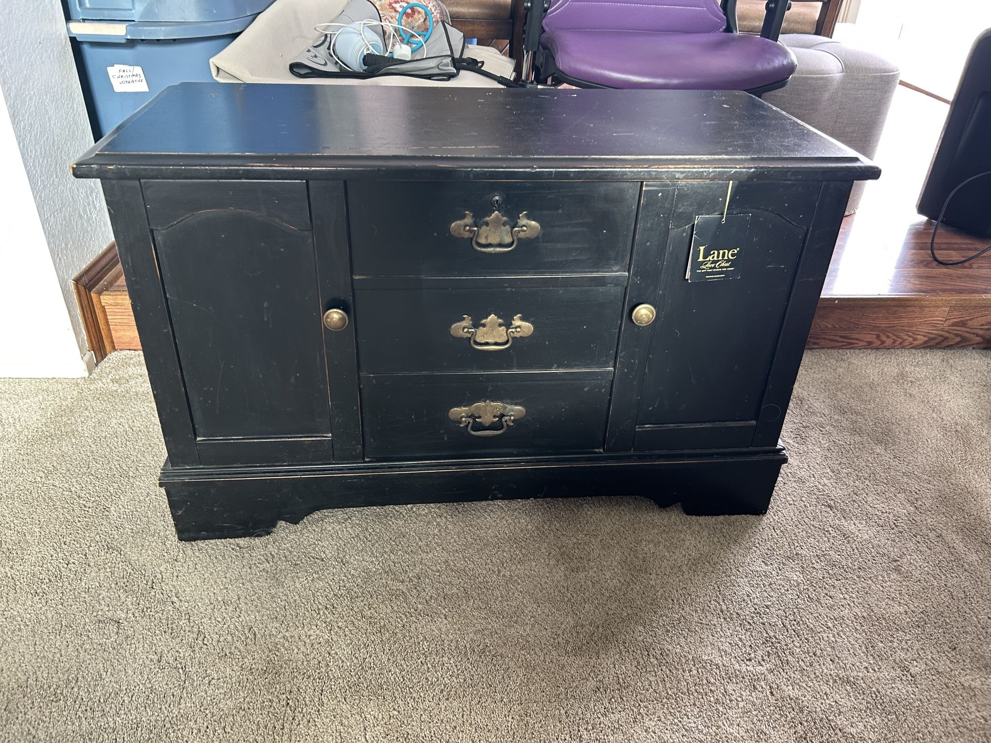 Lane Cedar Chest 