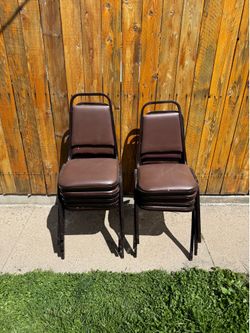 9 Stackable chairs