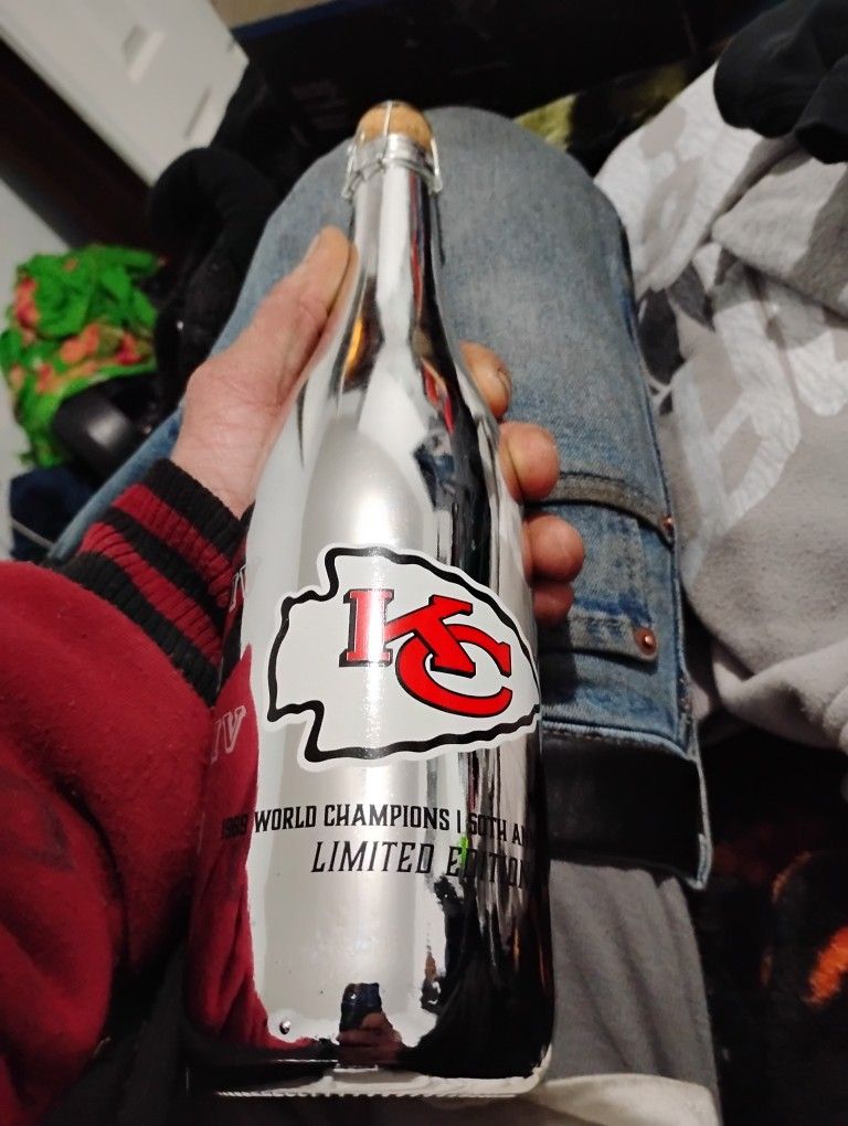 KC Chiefs Bottle