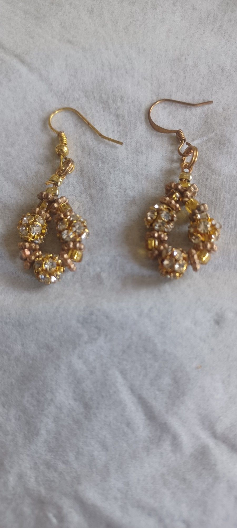 Rare antique gold tone and rhyne Stone earrings.