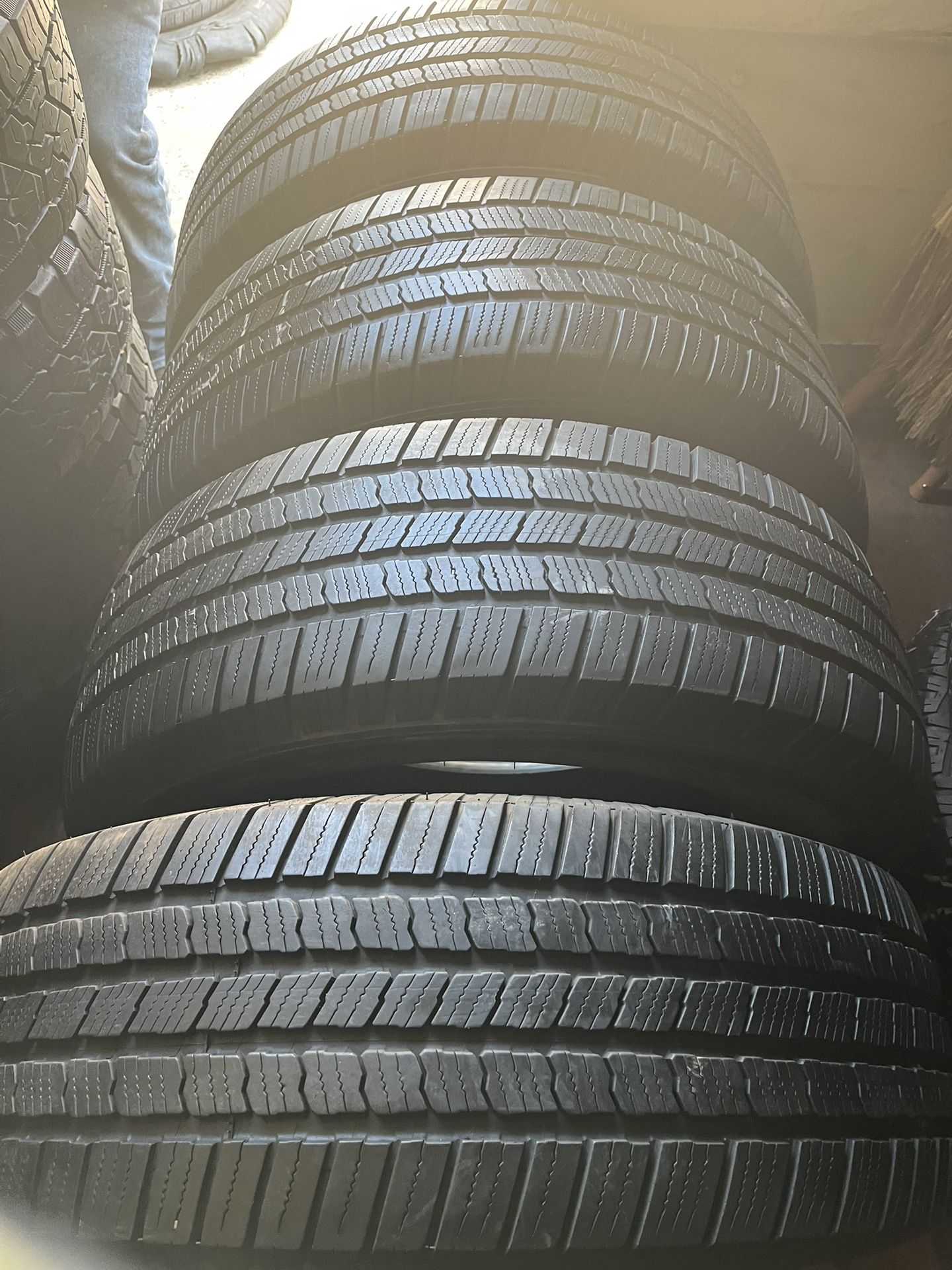 255-50-20 Michelin