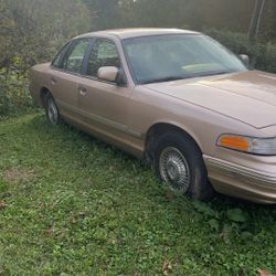 1996 Ford Crown Victoria