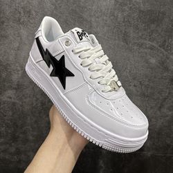 A B.ATHING APE STA