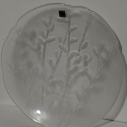 HOYA FROSTED FLORAL CRYSTAL GLASS PLATE 12"