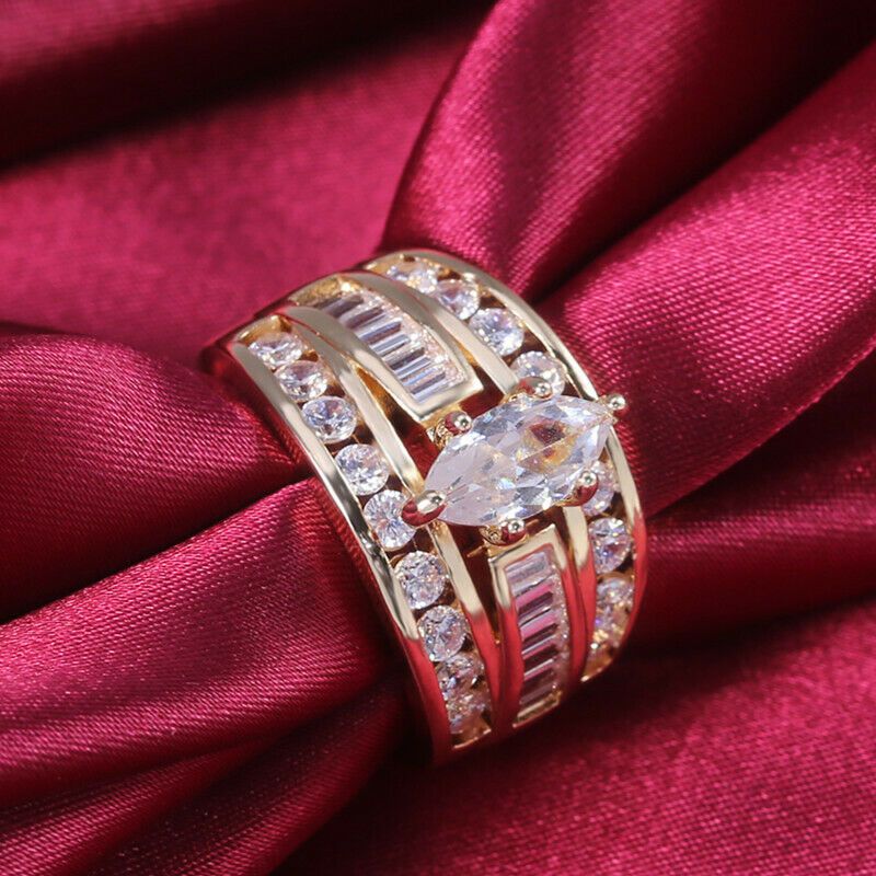 Stunning White Sapphire Wedding Ring Sizes 6 - 10 *See My Other 300 Items*