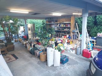 Estate Moving Yard Garage Sale ***THURS & FRI 9AM-7PM
