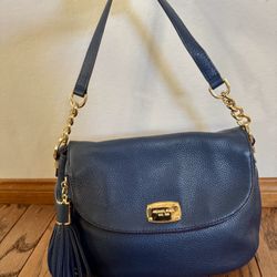 Michael Kors Navy Pebbled Leather Handbag MINT Cond. 