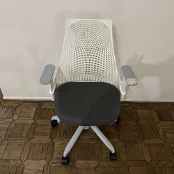 Adjustable Office Chair