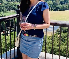 Demin skirt (levi’s) and blue top (twine and string) with fossil belt