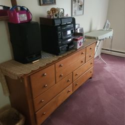 10-Drawer Dresser