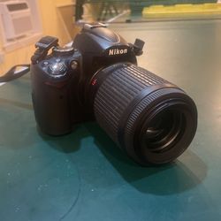 Nikon D5000