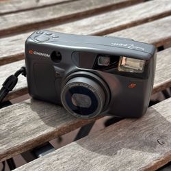 Vintage Chinon 35mm Film Camera 