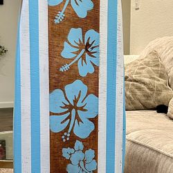 Surfboard 