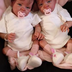 Reborn Dolls (Twinsies)