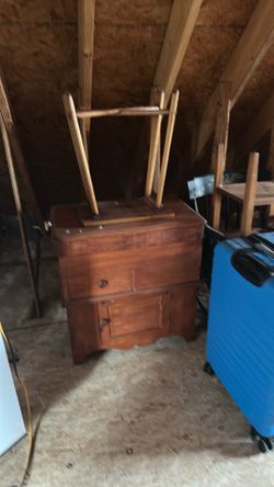 Everything must go