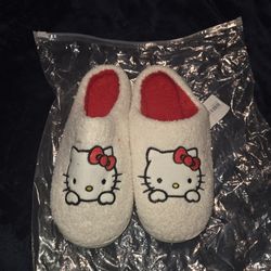 Hello  Kitty Slippers