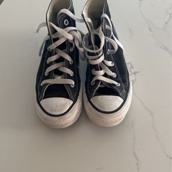 Girl Girl Converse Size1