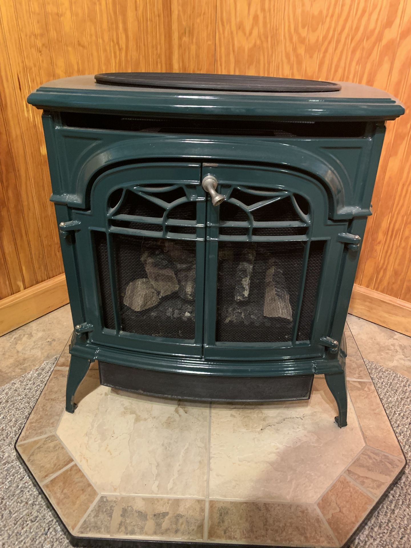 Gas Stove ( Ventless) Vermont Castings