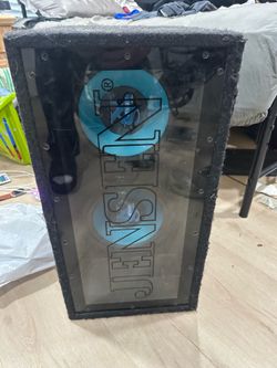 Jensen two 10” subwoofers with box