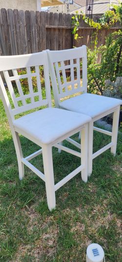 Shabby chic bar stools