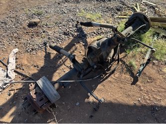 2001 F350 Cab chasis Rear Axle