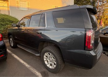 2020 GMC Yukon SLT – great, well maintained condition, clean title
