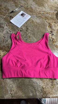 Excursion sport bra