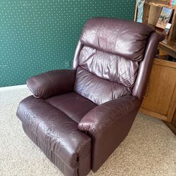Comfy Burgundy Leather Recliner