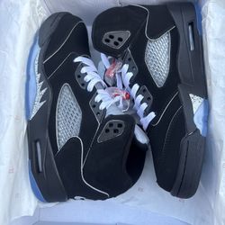 Jordan 5 Black Metallic 