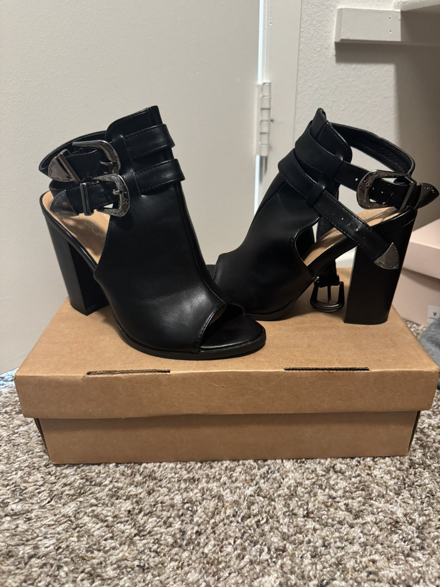 Black Heels
