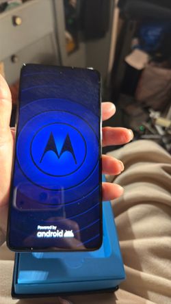 Smart phone Motorola 6 edge 5G New In Open box