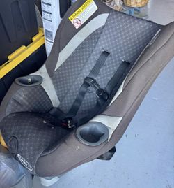 Graco car seat
