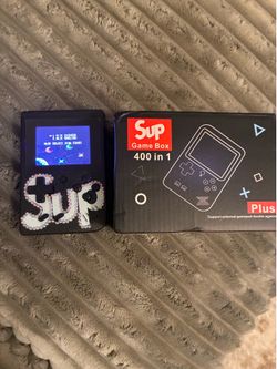 400 in 1 gameboy style retro handheld