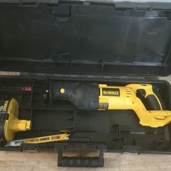 DEWALT 20V MAX Cordless Reciprocating Saw