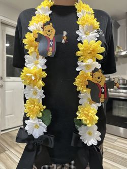 Graduation Lei Pooh