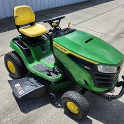 2022 John Deere S110 riding lawnmower, 19hp engine, 42" deck and hydrostatic transmission, Runs good, Many new parts,  delivery available. 