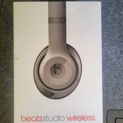 Beats By Dre Studio