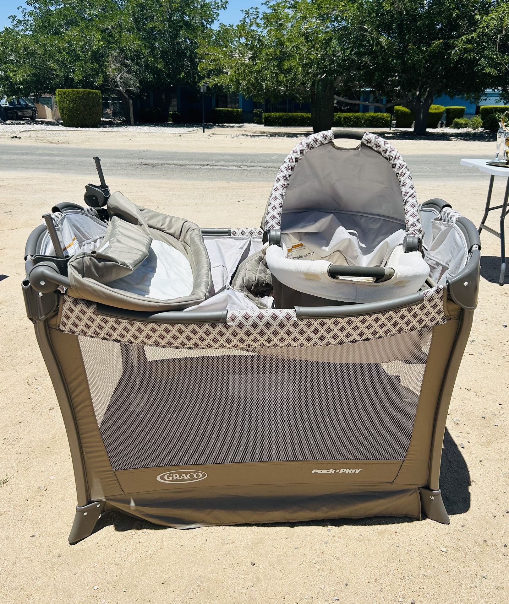 Graco Pack And Play Portable Playyard/Pick Up Only