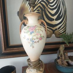 2 Matching Vintage Lamps
