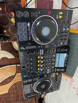 Pioneer XDJ XZ - Perfect Condition