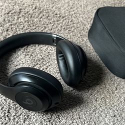 Beats Studio Pro Wireless Headphones — Black