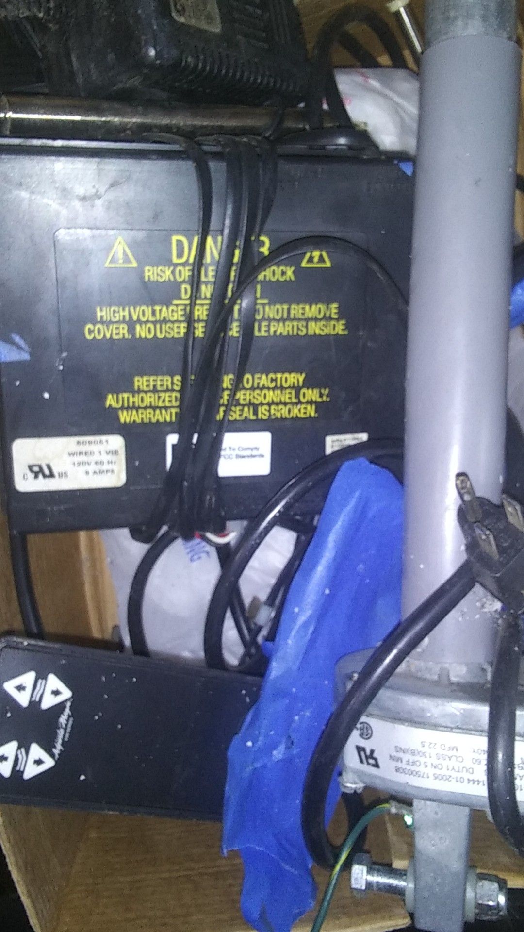 Trailer jack electric2004 saves back50.00