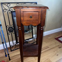  "Pier 1" SOLID Pine Wood Side End Accent Lamp Night Table Stand Drawer