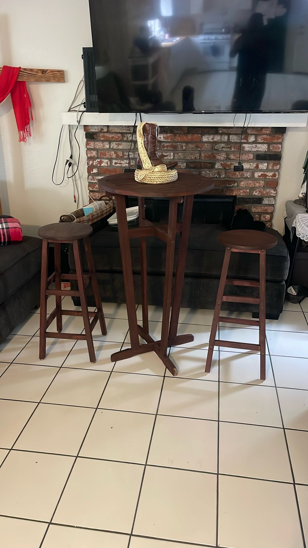 Bar Table And Chairs
