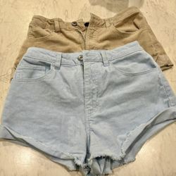 Woman’s Corduroy Shorts